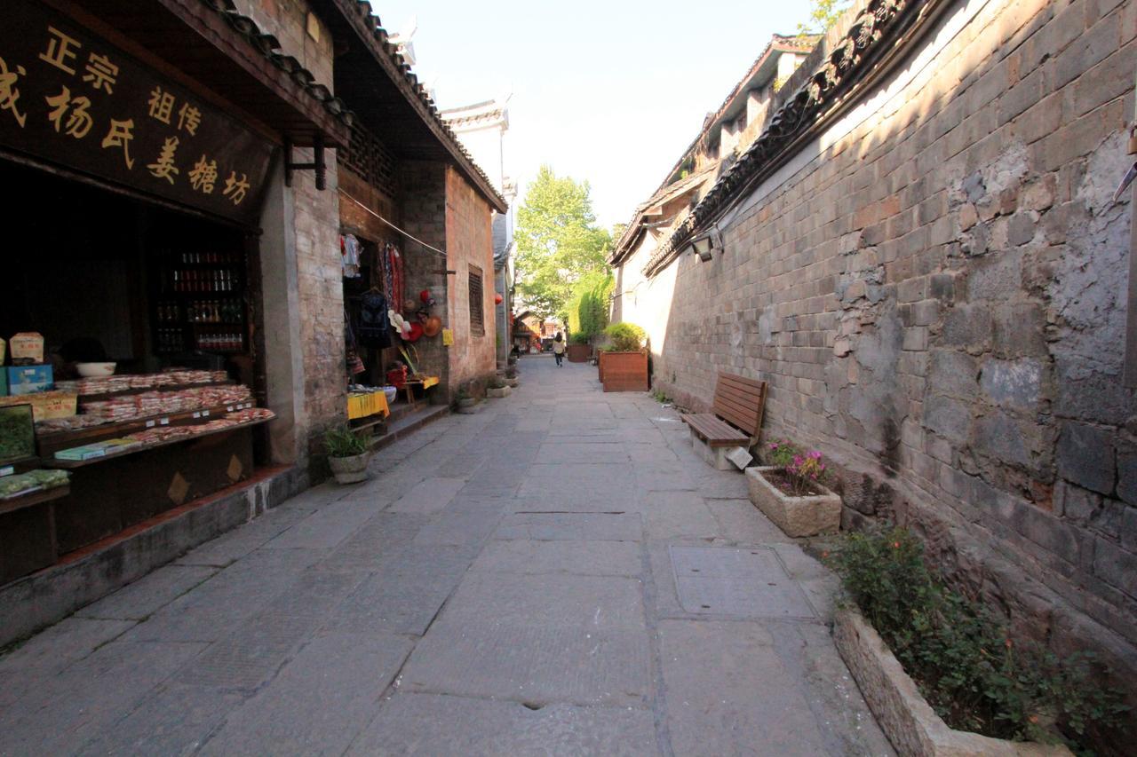 凤凰又见青檐民宿 Exterior photo